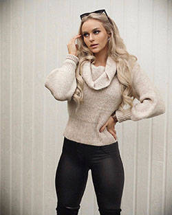 Just have a look fashion model, Anna Nystrom: Fitness Model,  Knit cap,  Anna Nystrom  