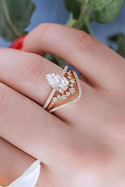 Stylish Wedding Rings, Wedding ring gold, Diamond Wedding Band: Wedding ring,  Engagement ring,  Diamond cut,  Eternity ring  