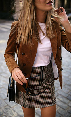 Perfect look corduroy jacket idea, Corduroy Blazer: Animal print,  Youthful outfits,  Brown Blazer  