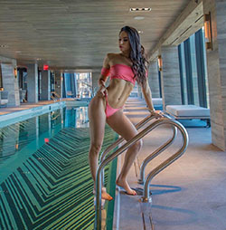Jen Selter Instagram, Nuestro SÃ¡bado, American Copper Buildings: bikini,  Hot Instagram Models,  Jen Selter,  Swimming pool  