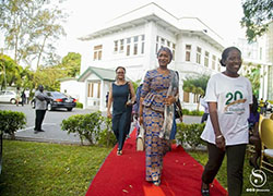 Samira bawumia dressing styles: African Dresses,  Kaba Styles,  Samira Bawumia,  Vice President,  Mahamudu Bawumia  