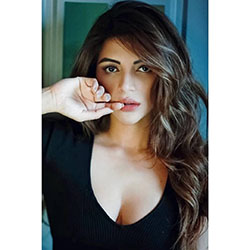 Fine images of black hair, Shama Sikander: Alia Bhatt,  Katrina Kaif,  Photo shoot,  Hot Instagram Models,  Shama Sikander  