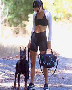 Casual Athleisure Outfits For Women, Dog breed, Dog walking: Kendall Jenner,  Sporty Outfits,  Dog breed,  Gym Outfit  