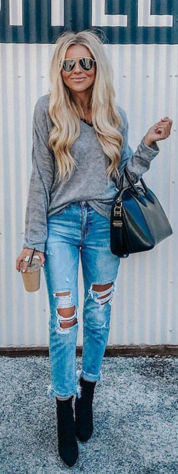 Light Denim Jacket Outfit, Jean jacket, Slim-fit pants: Ripped Jeans,  Slim-Fit Pants,  Casual Outfits,  Jacket Outfits  