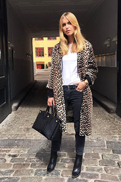 Black and leopard print coats: Animal print,  Jacket Outfits  