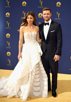 Justin timberlake and alisha wainwright: couple outfits  