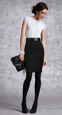 Black skirt and tights, Pencil skirt: Skater Skirt,  Pencil skirt,  Skirt Outfits,  Casual Outfits  