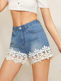 Outfits With Twinset Denim Shorts: Shorts Outfit  