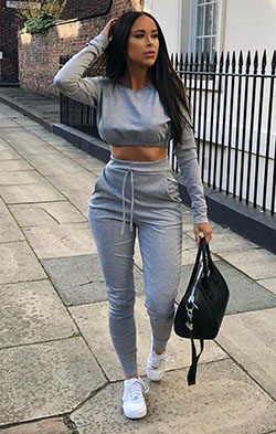 Impressive designs for outfit inspo, Crop top: Crop top,  shirts,  Legging Outfits  
