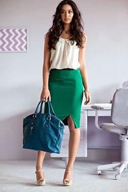 Green pencil skirt outfit: Business casual,  Pencil skirt,  Formal wear,  Casual Outfits,  Street Outfit Ideas  