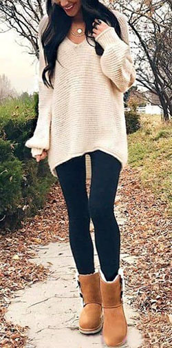 Classy fall outfit ideas, Casual wear: winter outfits,  Business casual,  Knit cap,  Casual Outfits,  Uggs Outfits  