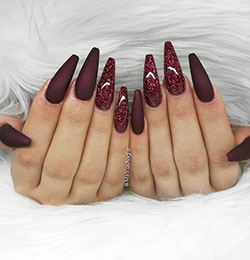 Fashion addict nails maroon, Nail art: Nail Polish,  Nail art,  Nail salon,  Artificial nails,  Pretty Nails  