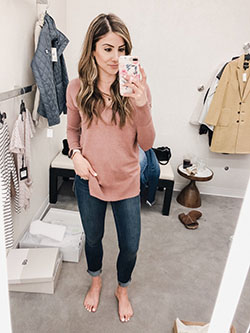Must check out fashion model, Personal style blogger: Jogger Outfits  