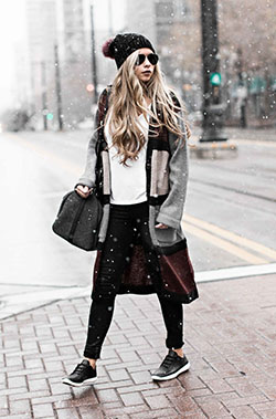 Outfits To Wear With Sneakers, Winter clothing: winter outfits,  Sneakers Outfit  