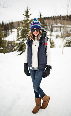 Fantastic outfits snow outfit, Winter clothing: winter outfits,  Snow boot,  Casual Outfits,  Uggs Outfits  