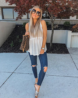 Casual wear Brunch Outfit Ideas, Slim-fit pants, Sunday brunch outfits, Weekend Outfits: Ripped Jeans,  Sleeveless shirt,  Slim-Fit Pants,  Casual Outfits,  Brunch Outfit  