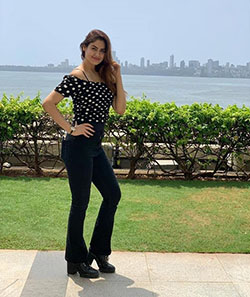 Cute Photo of Sabby Suri: Polka dot,  Photo shoot,  Sabby Suri Instagram,  Sabby Suri  