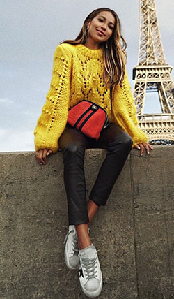 Good-looking tips for eiffel tower: Eiffel Tower,  Sweaters Outfit  