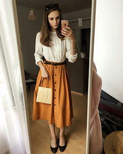 Outfit con falda larga, Modest fashion: Lapel pin,  Fashion week,  Church Outfit,  Casual Outfits  