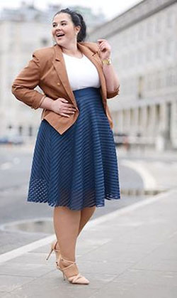 Plus size work outfit, Plus-size clothing: Plus size outfit,  Clothing Ideas,  Pencil skirt,  Casual Outfits  