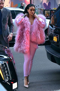 Slim girls rihanna pink meme, We Heart It: Fur clothing,  Internet meme,  Rihanna Style  