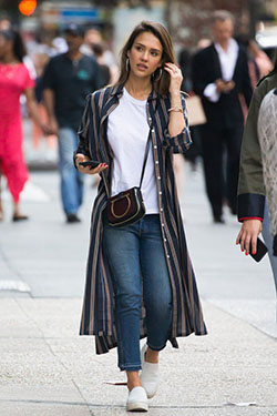 Women’s clothing jessica alba outfits, Jessica Alba: New York,  Jessica Alba,  Fashion outfits,  Celebrity Style  