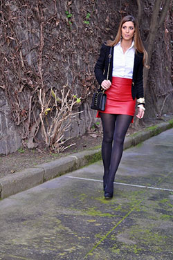 Coloured tights with mini skirts: High-Heeled Shoe,  Leather skirt,  Tights outfit,  Mini Skirt  