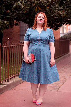 Plus Size Workwear Outfits, Polka dot, Fashion blog: Cocktail Dresses,  fashion blogger,  Plus size outfit  