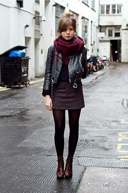 Winter skirt with tights, Winter clothing: winter outfits,  Skater Skirt,  Skirt Outfits,  Casual Outfits  