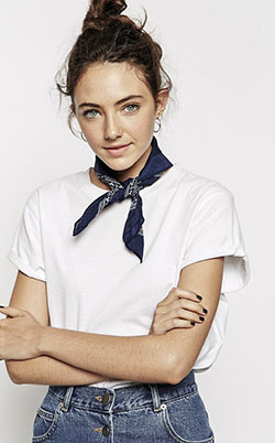 Outfit goals french bandana, Bandana - Bandana: Fashion accessory,  Bandana Outfit Girls  