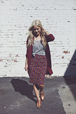 Want these lularoe cassie outfit, Lularoe Mystery Leggings: Pencil skirt,  Fashion week,  Church Outfit  