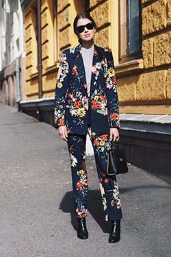 Good-looking tips for fashion model, Floral design: Floral design,  Floral Outfits,  Floral Pants  