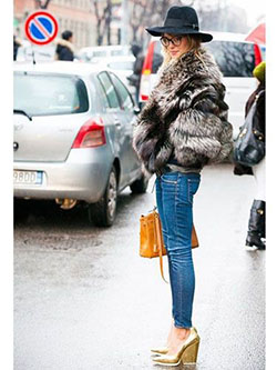 Casual wear Winter Fur Coats: Fur clothing,  Street Style,  Casual Outfits,  Fur Coat Outfit  