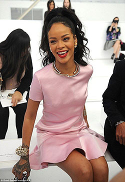 Fashion and beauty tips for rihanna dior 2015, Dior Cruise Collection: Fashion photography,  Fashion show,  New York,  Christian Dior,  Rihanna Style  