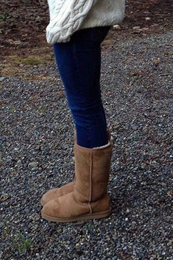 Ugg boots and skinny jeans: Slim-Fit Pants,  Riding boot,  Ugg boots,  Uggs Outfits  