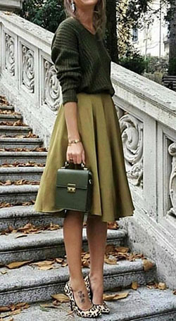 Olive green skirt outfit ideas: Skater Skirt,  Pencil skirt,  Informal wear,  Business Outfits,  Casual Outfits  