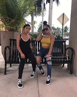 Siangie twins outfits summer: Crop top,  Baddie Outfits  