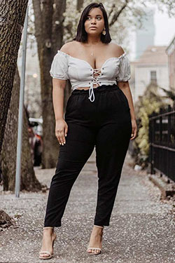 Most adorable images for sommer curvy outfits, Plus-size clothing: Plus size outfit,  Plus-Size Model,  Casual Outfits  