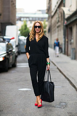 All black interview outfit, High-heeled shoe: High-Heeled Shoe,  Boot Outfits,  Street Style,  Funeral Outfits  