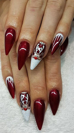 Most desirable & stylish christmas nail ideas, Nail art: Christmas Day,  Nail Polish,  Nail art,  Artificial nails,  Christmas Nails  