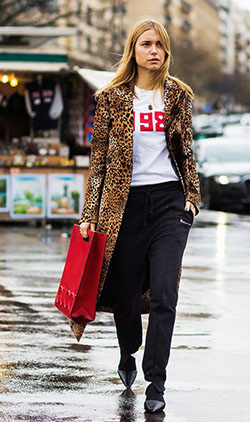 Cute and fascinating Outfits With Leopard Print Jackets: fashion blogger,  Met Gala,  Jacket Outfits  