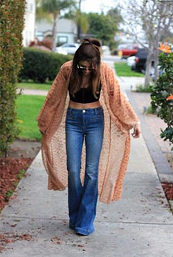 Boho flare jeans outfit, Crop top: fashion blogger,  Bootcut Jeans,  Loose jeans  