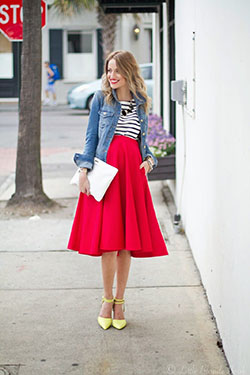 Red Skirt Outfit, Street fashion, Crop top: Jean jacket,  Skirt Outfits,  Street Style,  Casual Outfits,  Antonio Melani  
