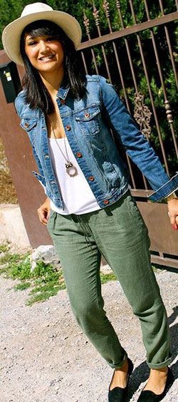 Olive green linen pants outfit: Jean jacket,  Casual Outfits,  Jacket Outfits,  Linen Trousers  