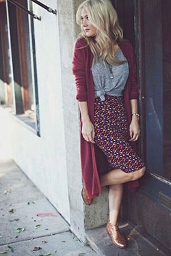 Pencil skirt with long cardigan: Long Skirt,  Pencil skirt,  Informal wear,  Fashion week,  Church Outfit,  Cardigan  