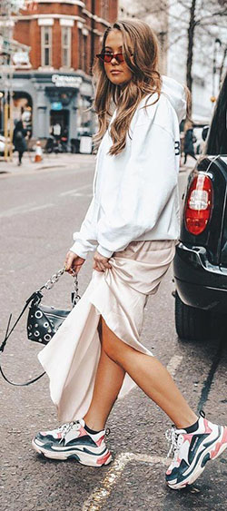 Spring Outfits For Women: Spring Outfits,  Fashion influencer,  Street Style  