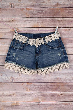 Outfits With Denim Lace Shorts, Twinset Denim Shorts, Lace Denim Shorts: Denim skirt,  Shorts Outfit,  Jeans Outfit,  Casual Outfits,  Lace short  