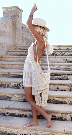 Ibiza bohemian beach style, Bohemian style: Bohemian style,  Boho Dress,  Boho Outfit  