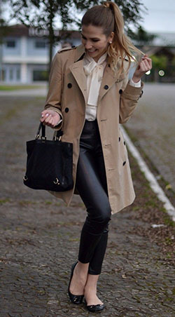 Trench coat burberry look, Trench coat: Trench coat,  winter outfits,  Burberry Trench,  Brown Coat,  swing coat,  Polo coat  