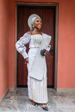 Nigerian Dresses For Nigerian Brides: Television presenter,  Nigerian Dresses  